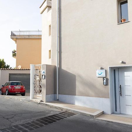 Perla Sul Mare Apartments Giardini Naxos Εξωτερικό φωτογραφία