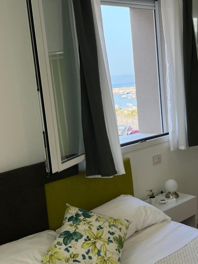 Perla Sul Mare Apartments Giardini Naxos Εξωτερικό φωτογραφία